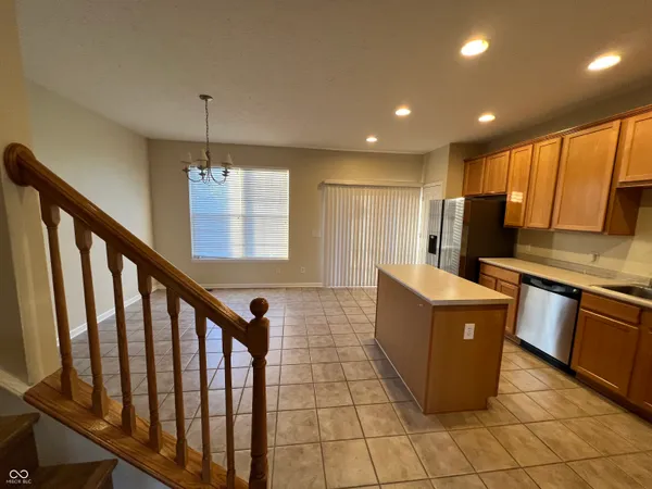 $2,250 | 3522 North Golden Gate Drive, Westfield, IN 46074