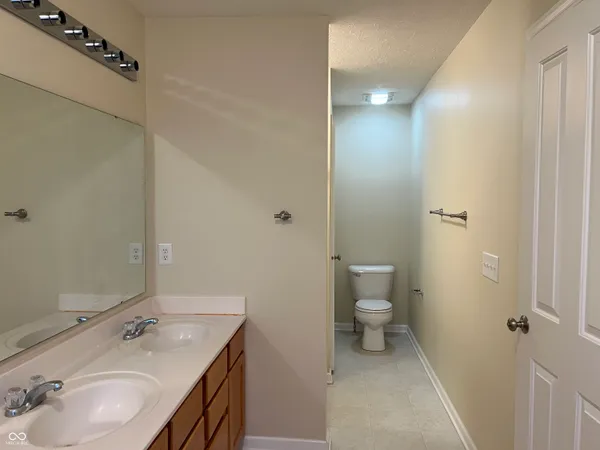 $2,250 | 3522 North Golden Gate Drive, Westfield, IN 46074