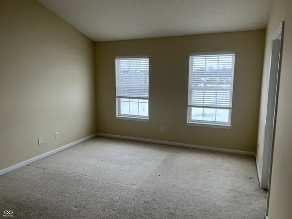 $2,250 | 3522 North Golden Gate Drive, Westfield, IN 46074