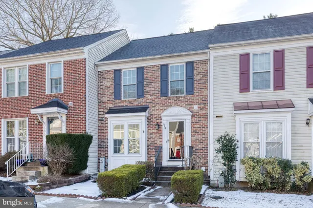 $2,600 | 684 Lions Gate Lane, Odenton, MD 21113