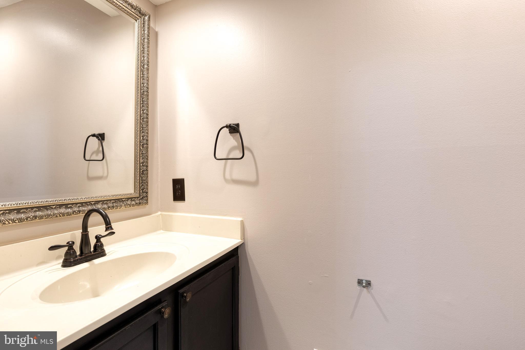 684 Lions Gate Lane Odenton, MD 21113 - Photo 12 of 28