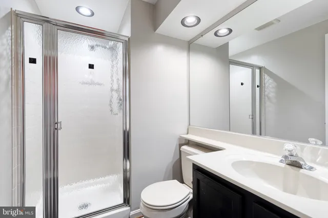 $2,600 | 684 Lions Gate Lane, Odenton, MD 21113