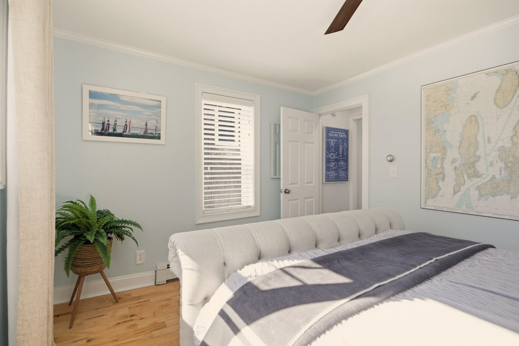 30 South Baptist Street Newport, RI 02840 - Photo 16 of 32 Primary Bedroom Second Level