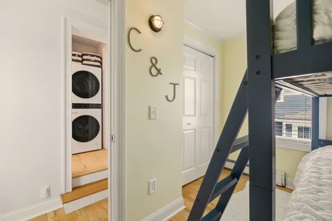 $950,000 | 30 South Baptist Street, Newport, RI 02840