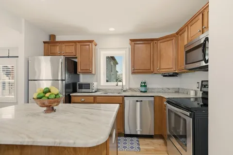 $950,000 | 30 South Baptist Street, Newport, RI 02840