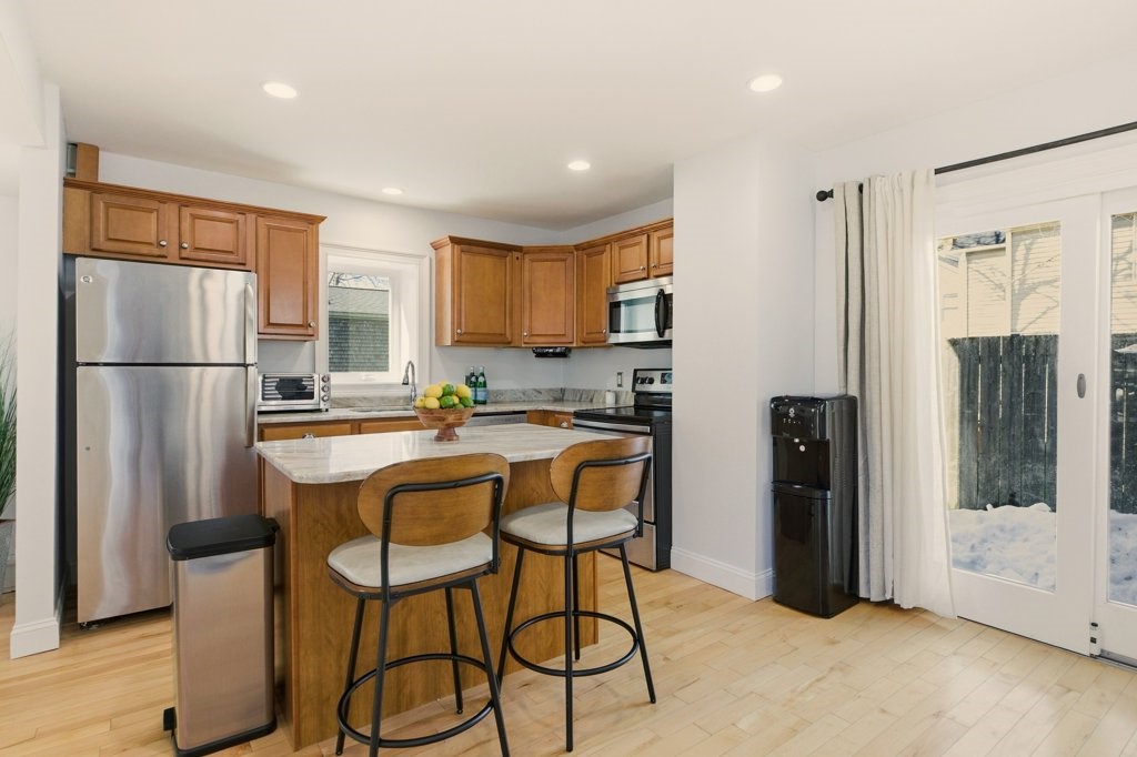 30 South Baptist Street Newport, RI 02840 - Photo 6 of 32 Kitchen with Breakfast Bar