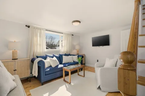 $950,000 | 30 South Baptist Street, Newport, RI 02840