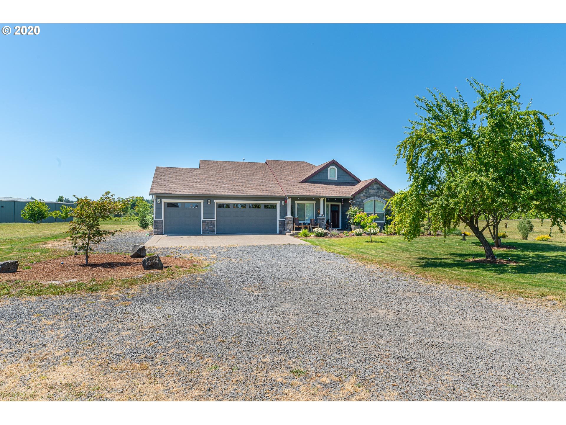 21190 Northeast Niederberger Road Dundee, OR 97115 - Photo 3 of 32 Gallery Image 3