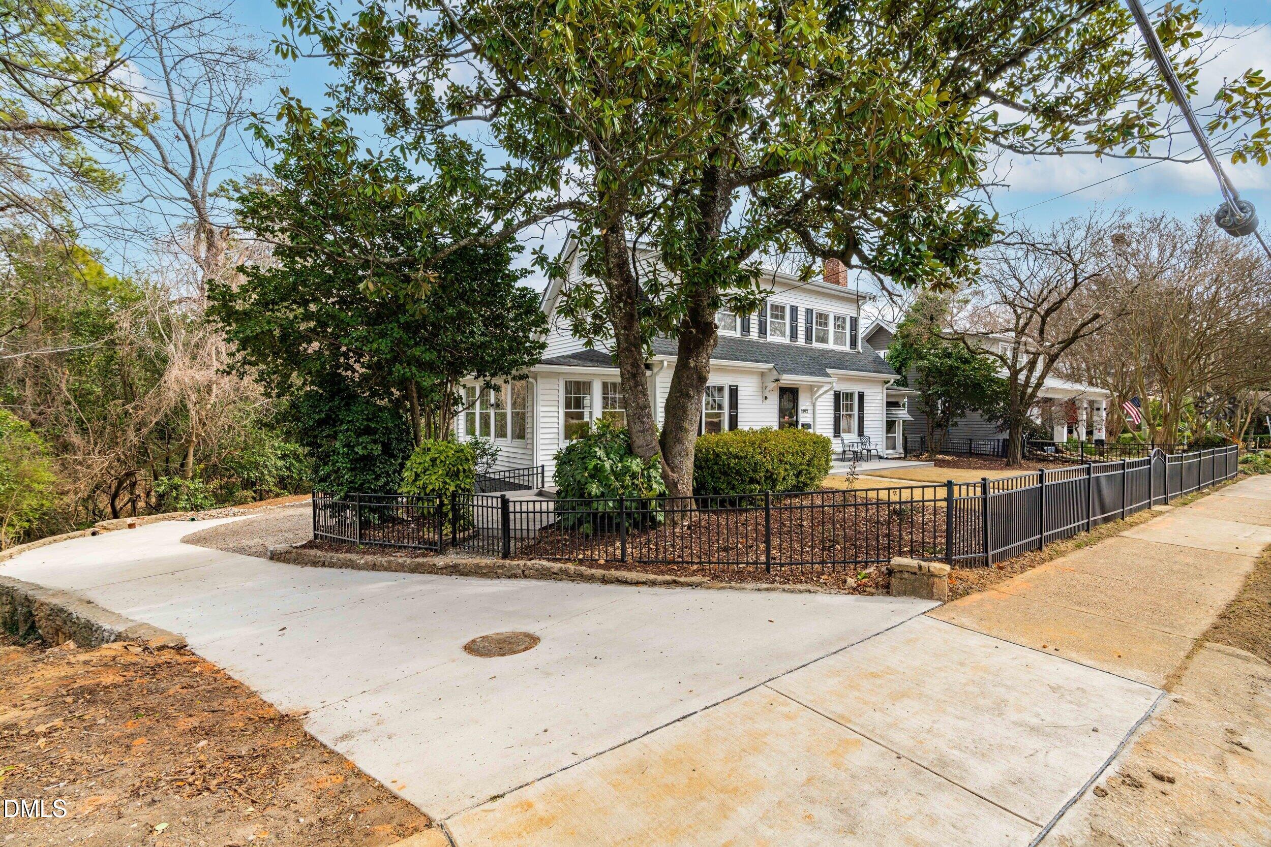 1902 Glenwood Avenue Raleigh, NC 27608 - Photo 7 of 78 dsc02547