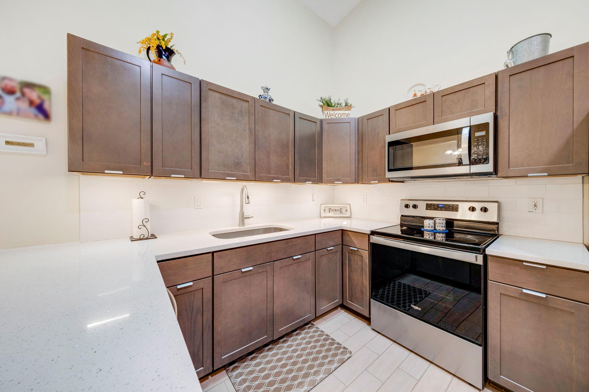 8506 Logia Circle Boynton Beach, FL 33472 - Photo 6 of 98 13-web-or-mls-13