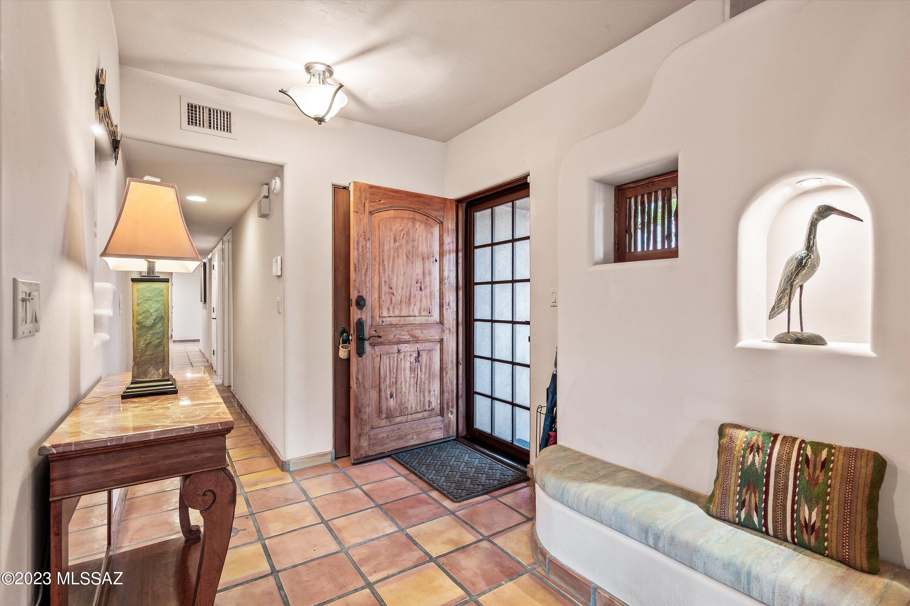740 East Rudasill Road Tucson, AZ 85718 - Photo 3 of 24 Gallery Image 3