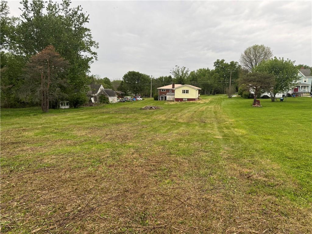 126 Holly Place Road Mount Pleasant, PA 15666 - Photo 35 of 40