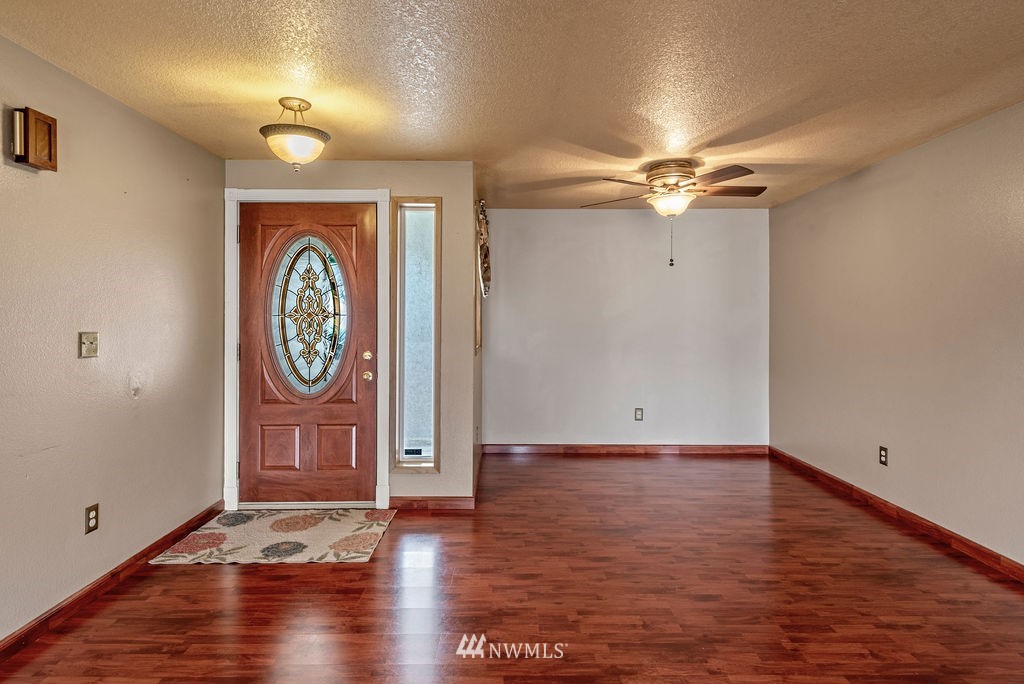 172 Decatur Drive Kelso, WA 98626 - Photo 5 of 30 Gallery Image 5