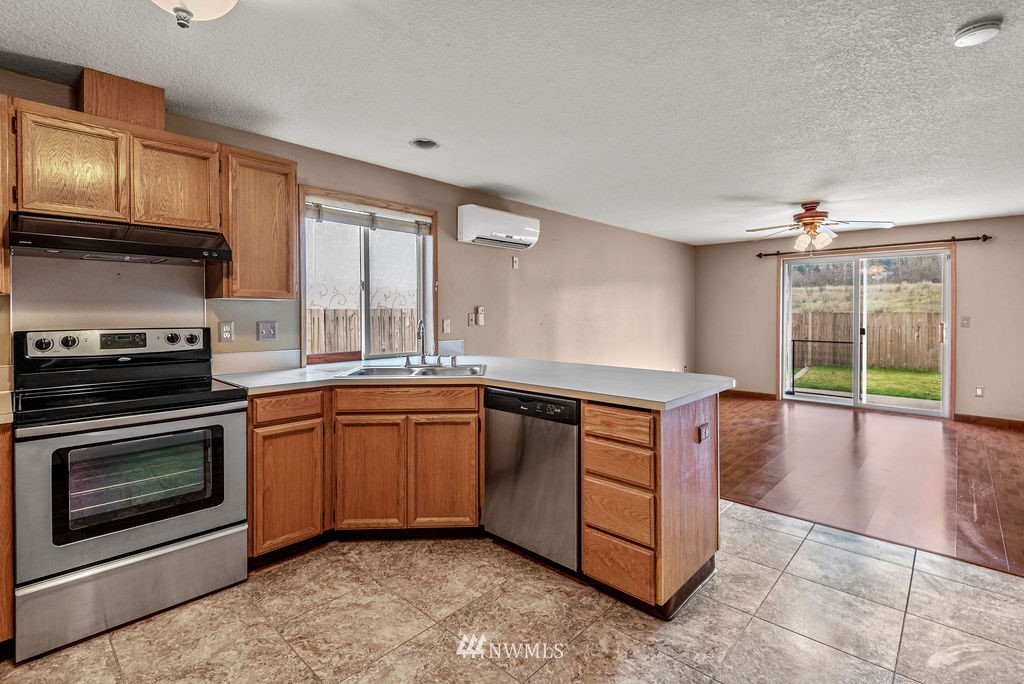 172 Decatur Drive Kelso, WA 98626 - Photo 8 of 30 Gallery Image 8