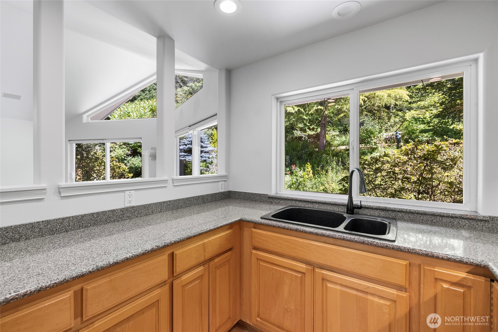 18915 Cascade Ridge Court Mount Vernon, WA 98274 - Photo 16 of 40 Gallery Image 16