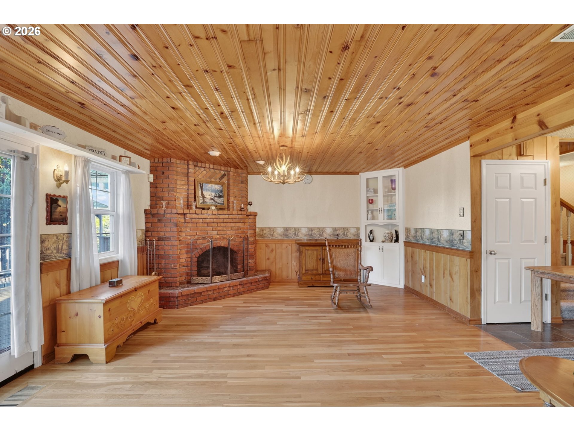 23100 Northeast St Helens View Road Yacolt, WA 98675 - Photo 22 of 48 Great Room