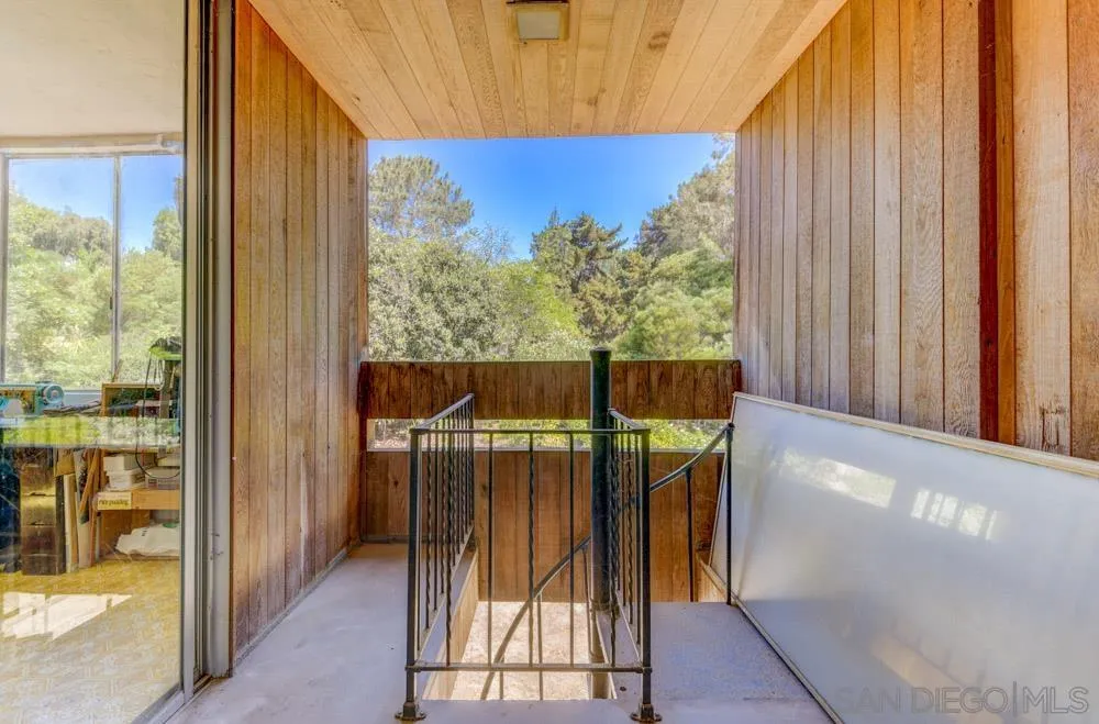 4954 Sun Valley Road Del Mar, CA 92014 - Photo 17 of 32 a view of balcony with two chairs