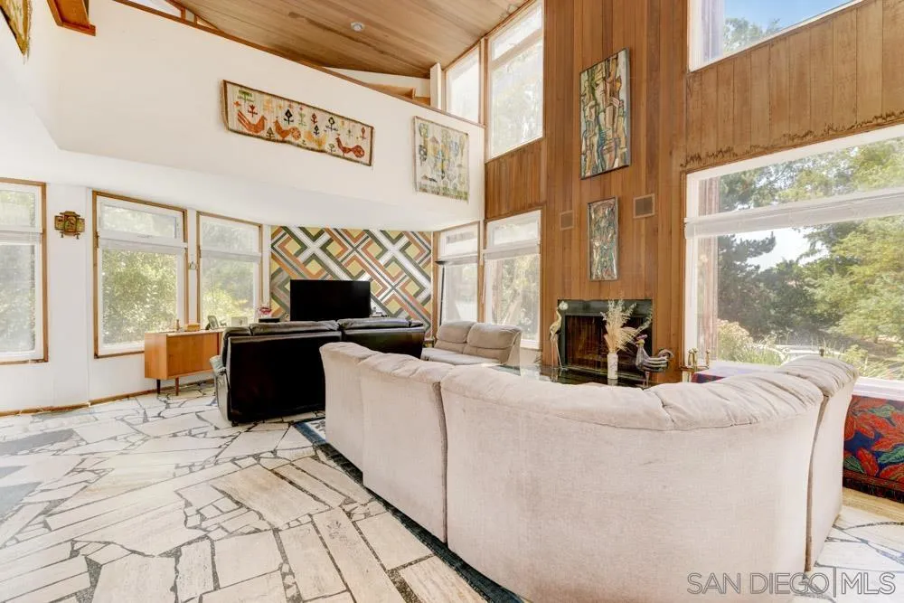 4954 Sun Valley Road Del Mar, CA 92014 - Photo 2 of 32