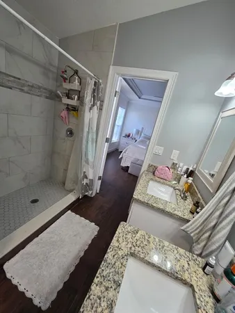 a view of utility room
