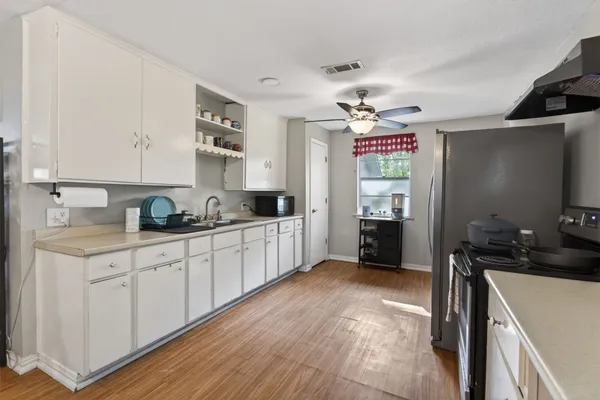 $229,900 | 15185 Travis Lane, Willis, TX 77378