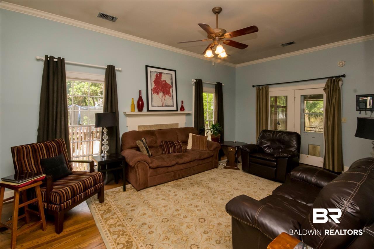 220 Hazel Street Mobile, AL 36607 - Photo 13 of 36