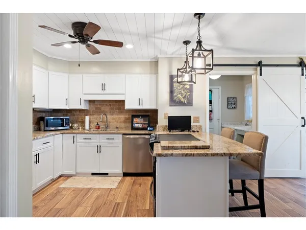 $449,900 | 11 Pine Garden Way Drive, Salem, SC 29676