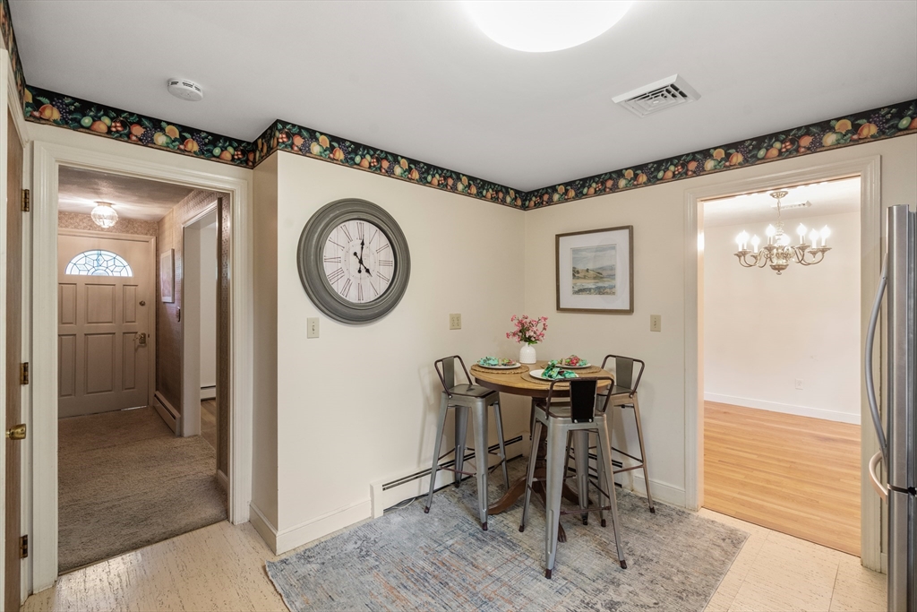 20 Brooks Road Sudbury, MA 01776 - Photo 7 of 42
