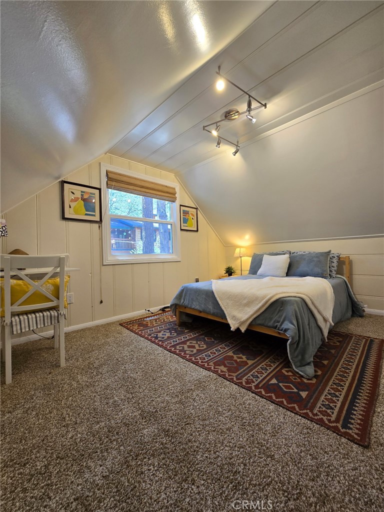 1013 Mockingbird Road Wrightwood, CA 92397 - Photo 14 of 46 Gallery Image 14