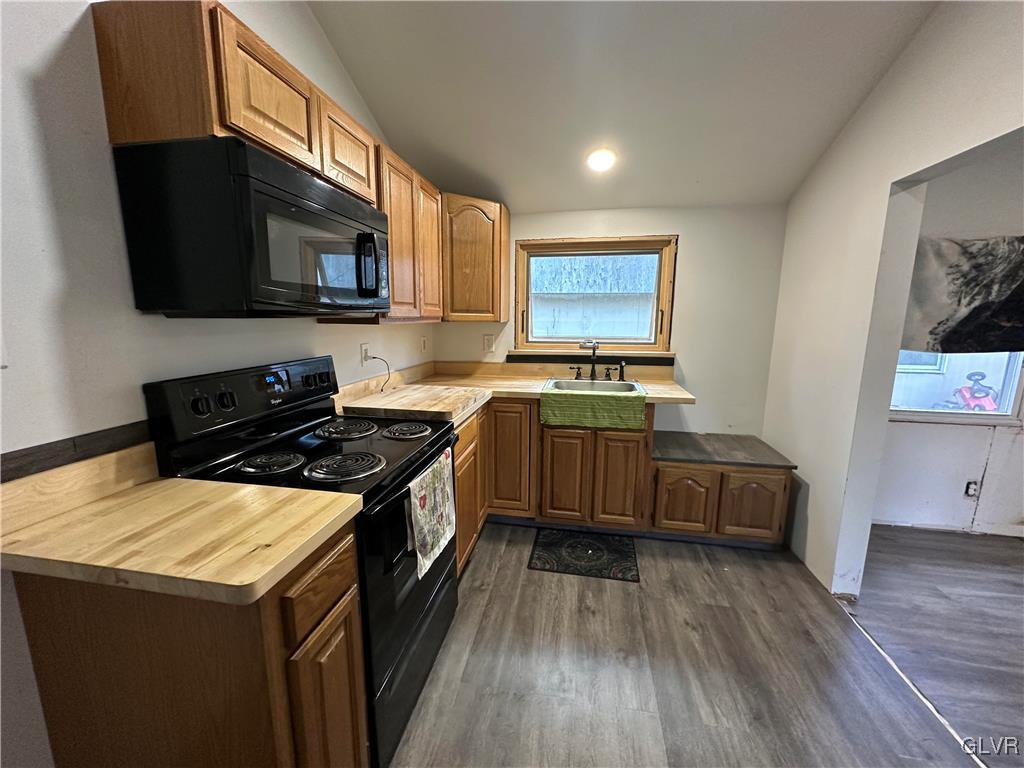 400 Pool Road, Unit 16 Northampton, PA 18067 - Photo 8 of 19 Gallery Image 8
