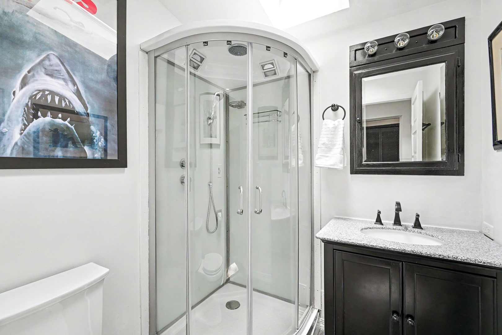 273 Geneva Road Glen Ellyn, IL 60137 - Photo 21 of 38 Gallery Image 21