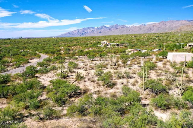 $339,000 | 2510 North Avenida Sorgo Street North, Unit 97, Tucson, AZ 85749