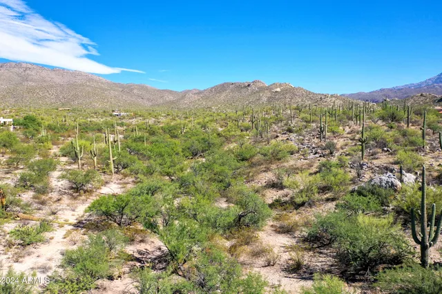 $339,000 | 2510 North Avenida Sorgo Street North, Unit 97, Tucson, AZ 85749