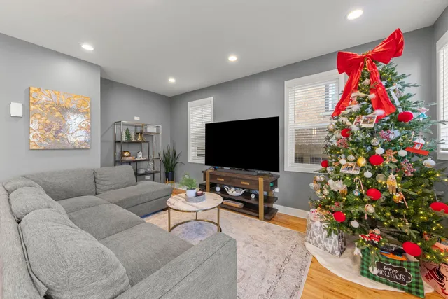 $479,000 | 1818 36th Avenue, Stone Park, IL 60165