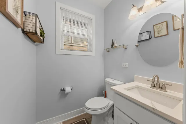 $479,000 | 1818 36th Avenue, Stone Park, IL 60165