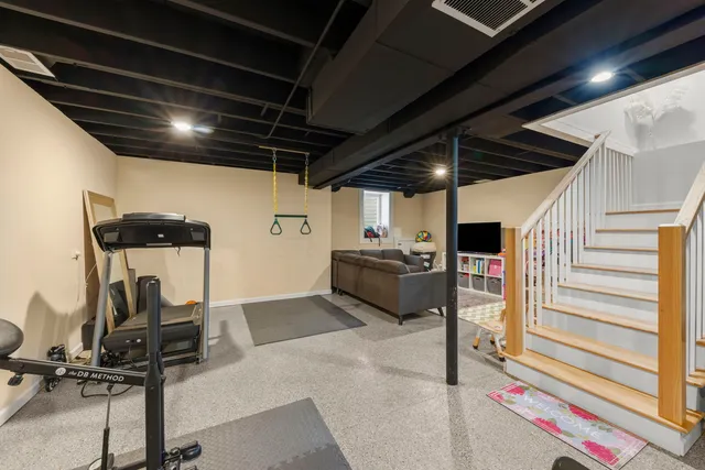 $479,000 | 1818 36th Avenue, Stone Park, IL 60165