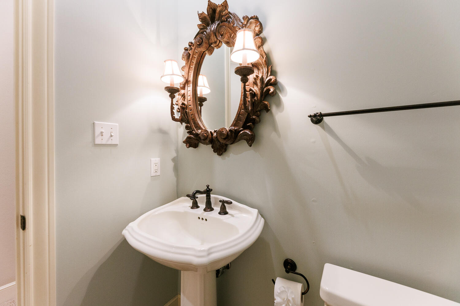 9809 Topeka Avenue Lubbock, TX 79424 - Photo 66 of 87 Half Bath