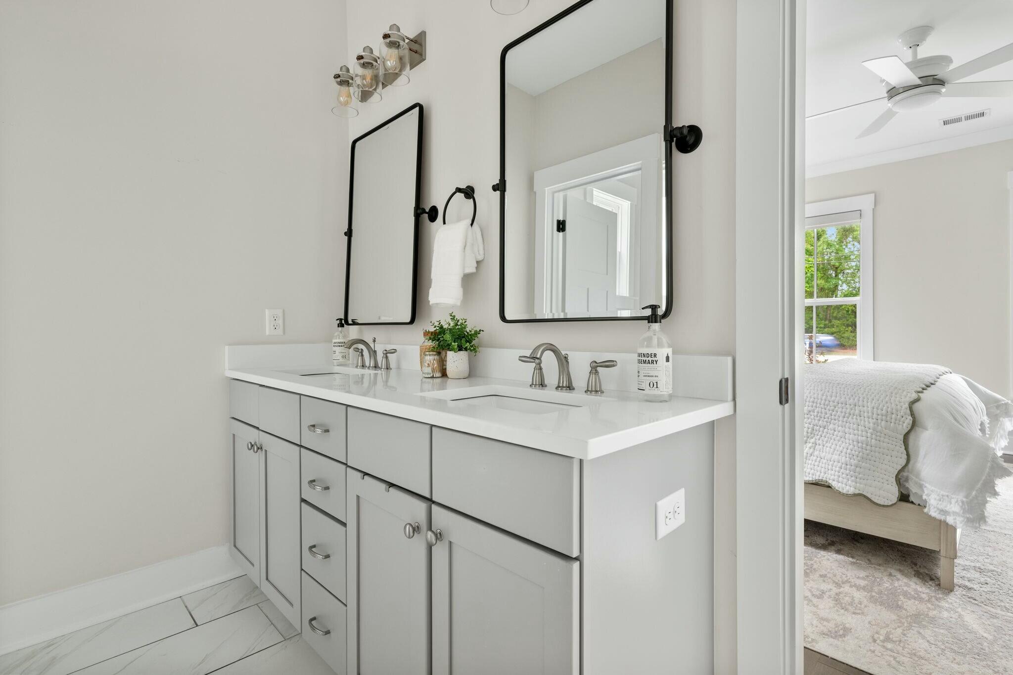 1872 Rifle Range Road Mount Pleasant, SC 29464 - Photo 19 of 33 Master Bath