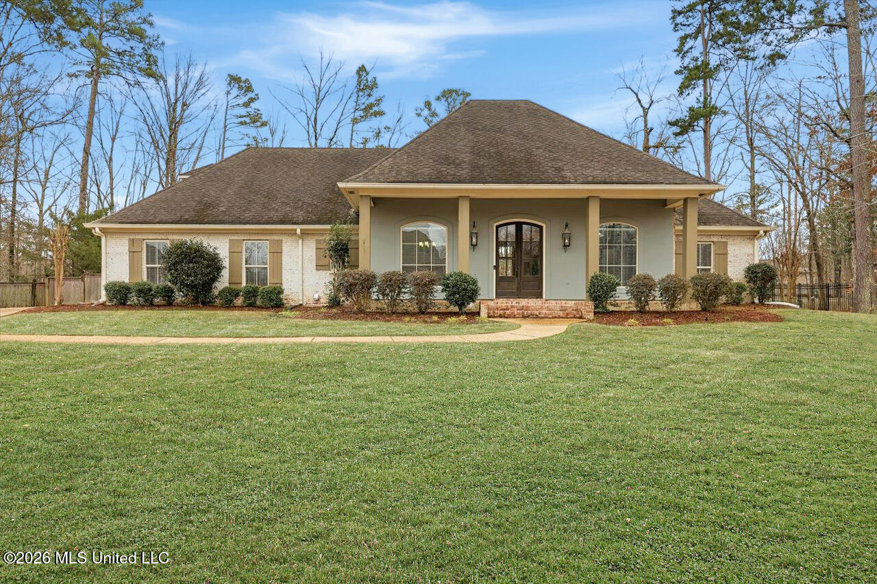 01-1002 Eastview Cove _ Home Tours MS