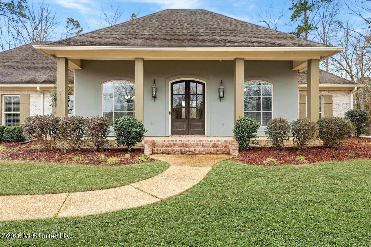 1002 Eastview Cove Brandon, MS 39042 - Photo 2 of 43 05-1002 Eastview Cove _ Home Tours MS