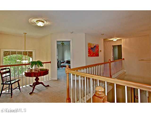 6113 High View Road Greensboro, NC 27410 - Photo 11 of 16 Interior Space/Layout.