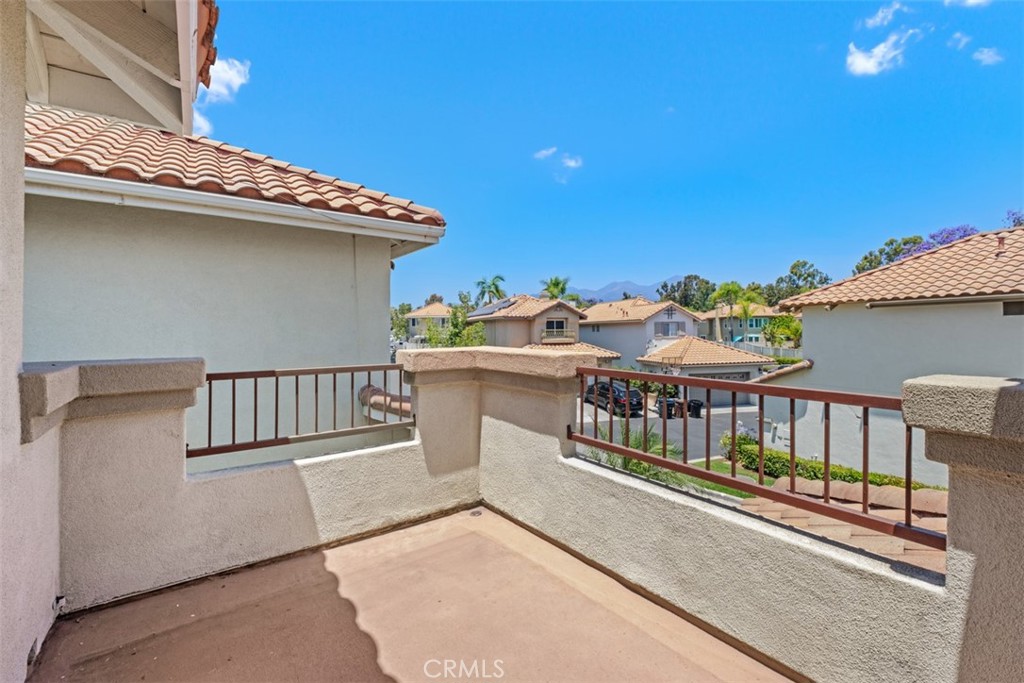 35 Vía Encanto Rancho Santa Margarita, CA 92688 - Photo 25 of 40 a view of balcony with furniture