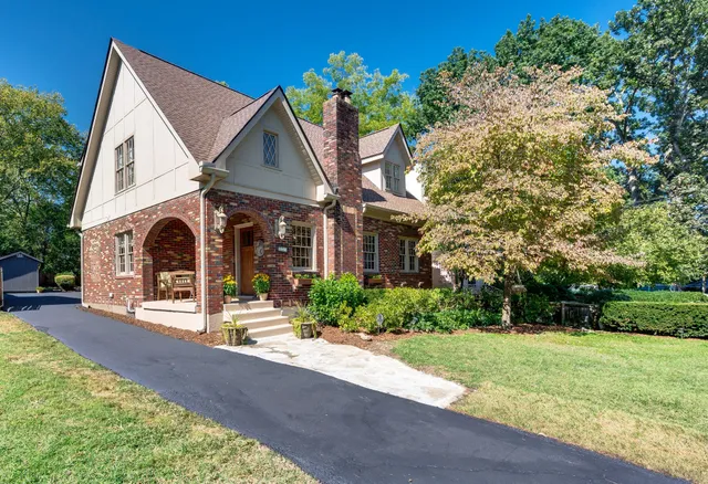 $1,395,000 | 173 Kenner Avenue, Nashville, TN 37205