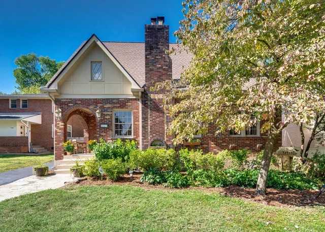 $1,395,000 | 173 Kenner Avenue, Nashville, TN 37205