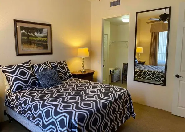 $2,500 | 50690 Santa Rosa Plaza, Unit 1, La Quinta, CA 92253