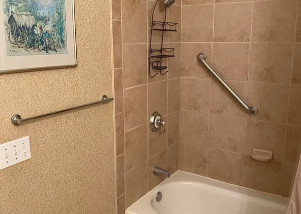 $2,500 | 50690 Santa Rosa Plaza, Unit 1, La Quinta, CA 92253