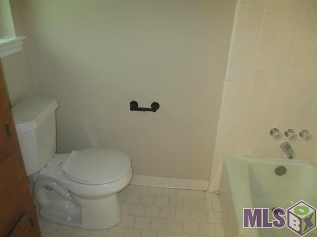 10108 Azrok Avenue Baton Rouge, LA 70809 - Photo 13 of 16