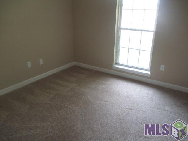 10108 Azrok Avenue Baton Rouge, LA 70809 - Photo 8 of 16