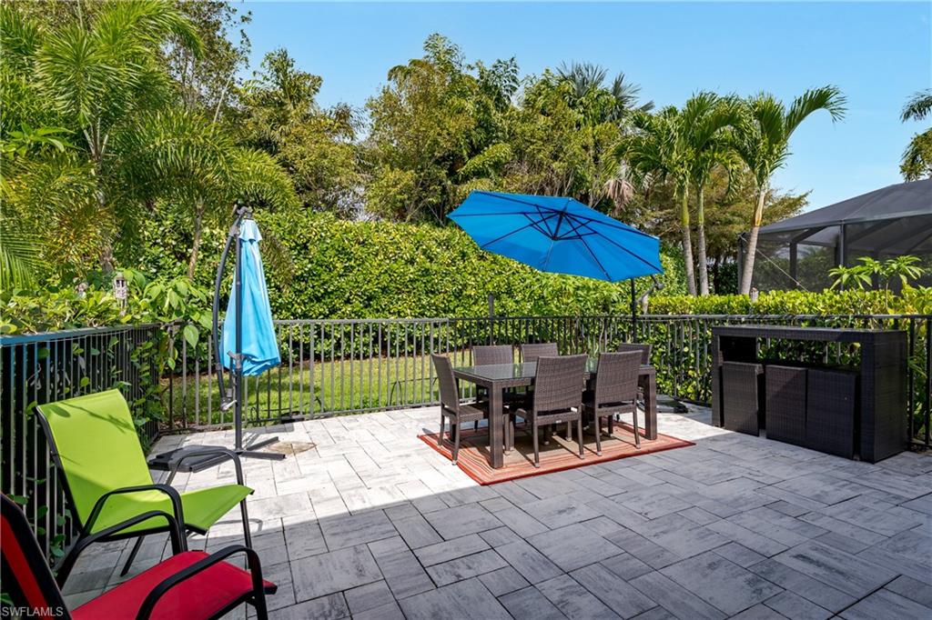 14943 Edgewater Circle Naples, FL 34114 - Photo 16 of 48