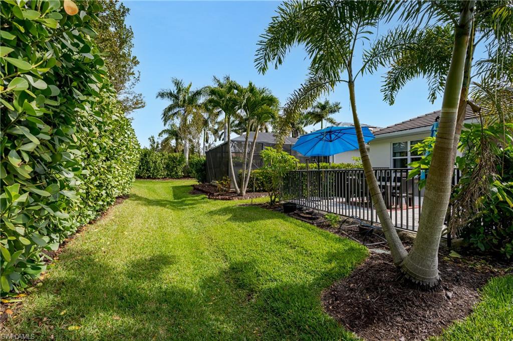 14943 Edgewater Circle Naples, FL 34114 - Photo 20 of 48