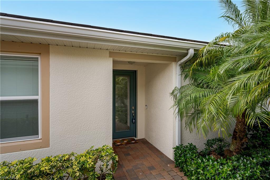 14943 Edgewater Circle Naples, FL 34114 - Photo 25 of 48